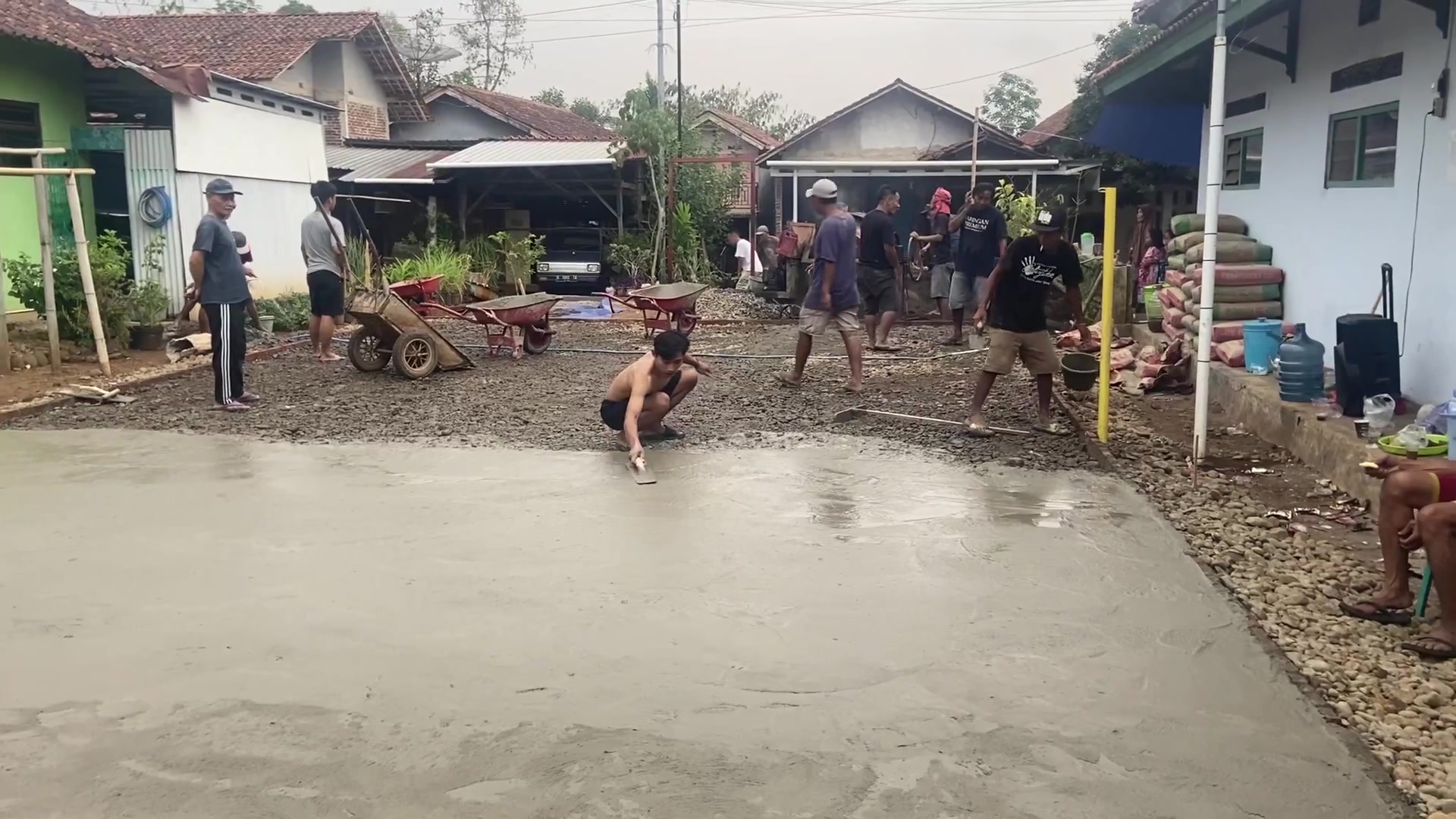 PROSES PENGECORAN LAPANGAN ERTEPAPAT